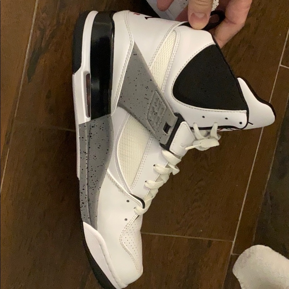 Air Jordan 4 Tru flight “Cement” - Picture 3 of 5